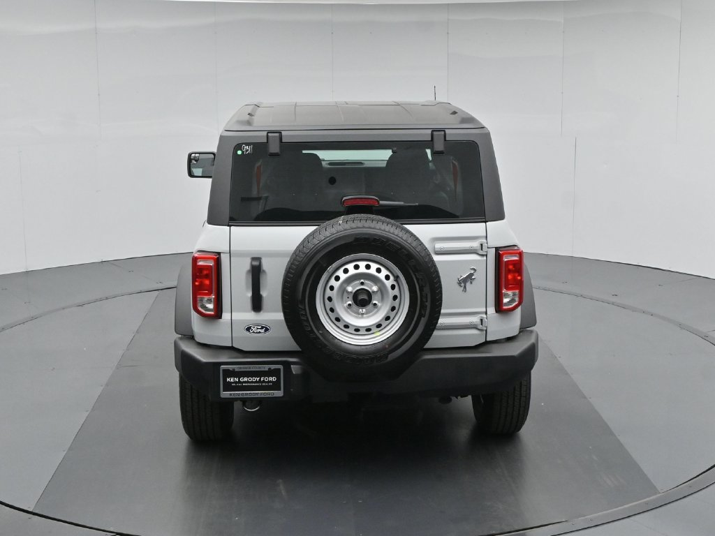New 2026 Ford Bronco 2-Door AWD/4WD image 38