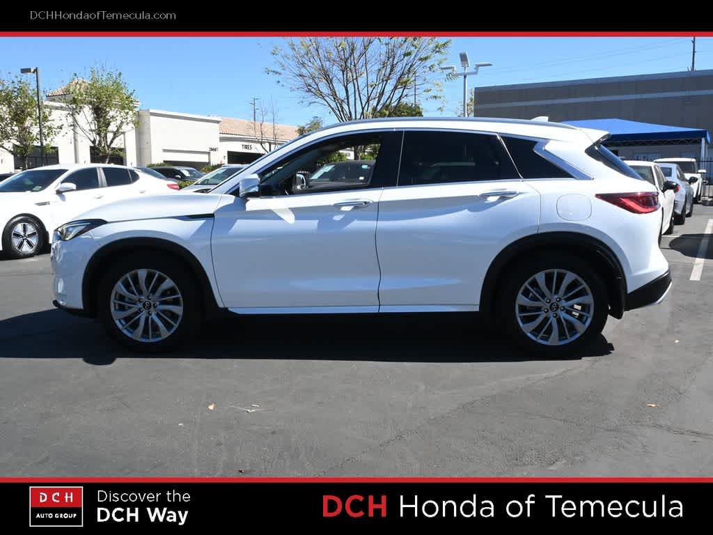 Used 2023 INFINITI QX50 Luxe FWD image 4