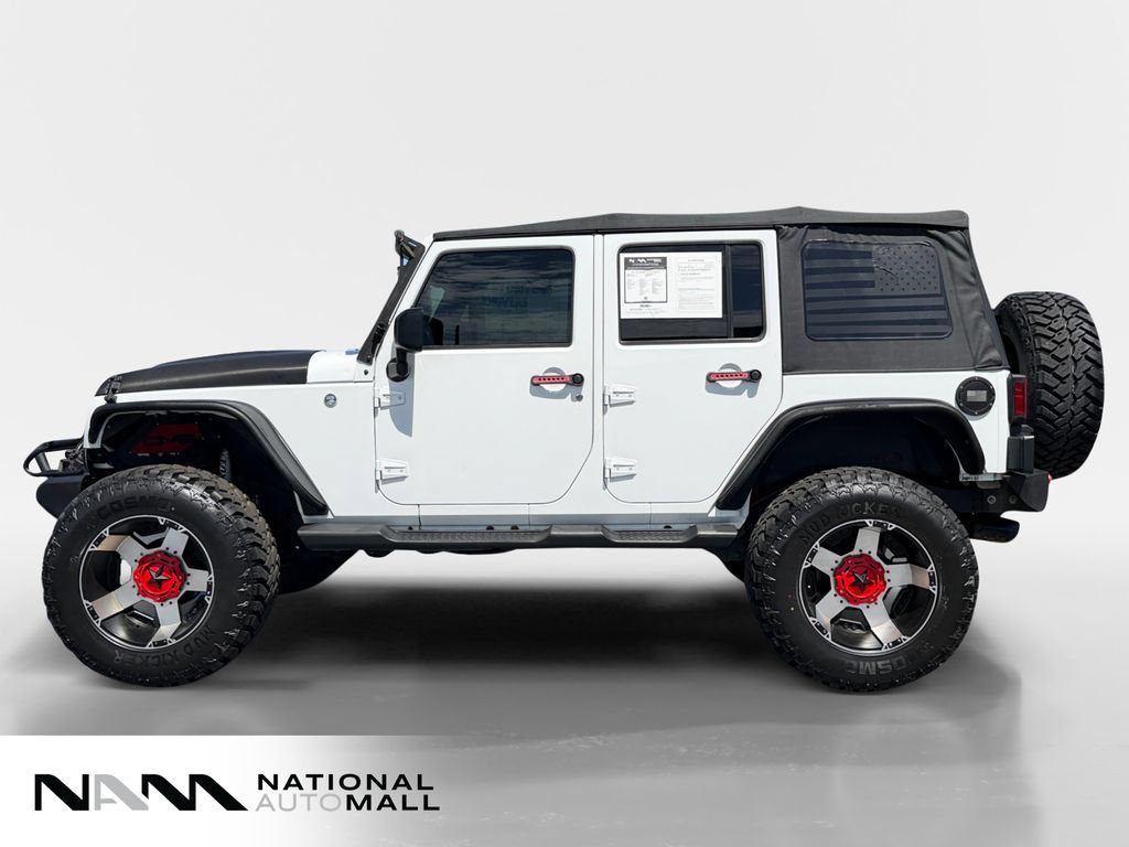 Used 2016 Jeep Wrangler Unlimited Rubicon w/ Connectivity Group AWD/4WD image 2