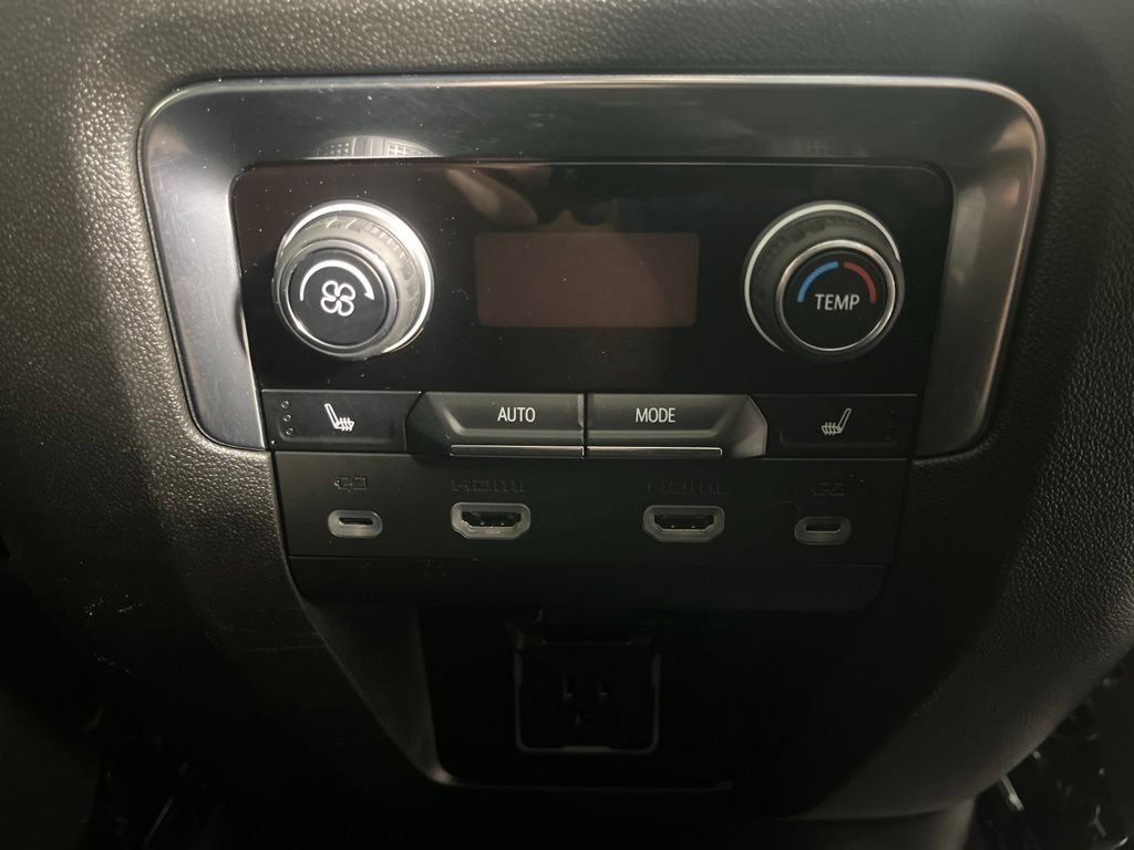 Certified 2023 Chevrolet Tahoe High Country w/ Advanced Technology Package AWD/4WD image 11