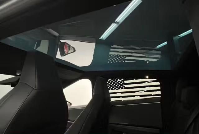 Used 2024 Tesla Cybertruck Cyberbeast AWD/4WD image 28