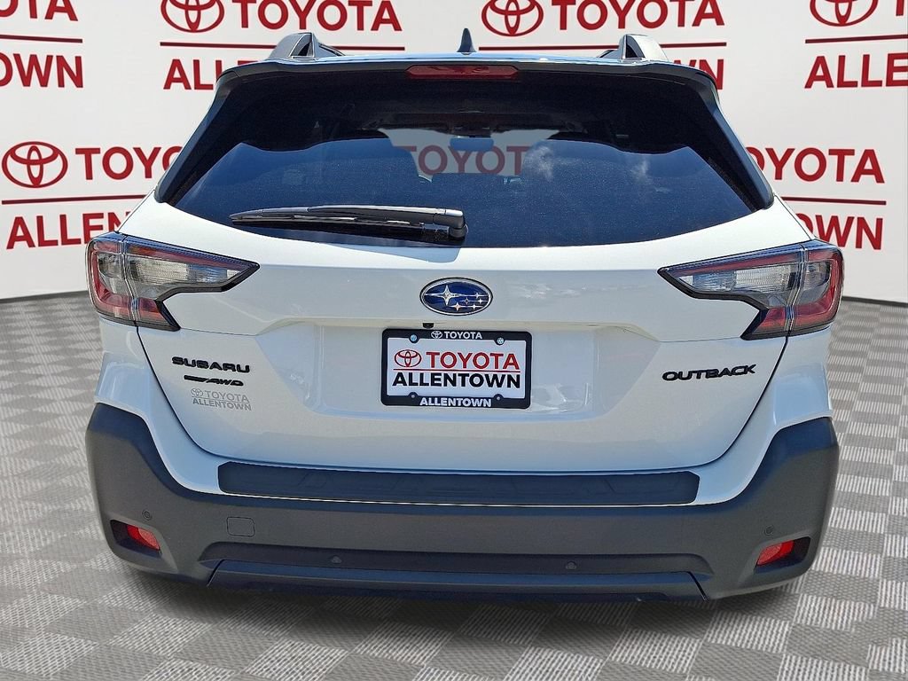Used 2025 Subaru Outback Onyx Edition AWD/4WD image 7