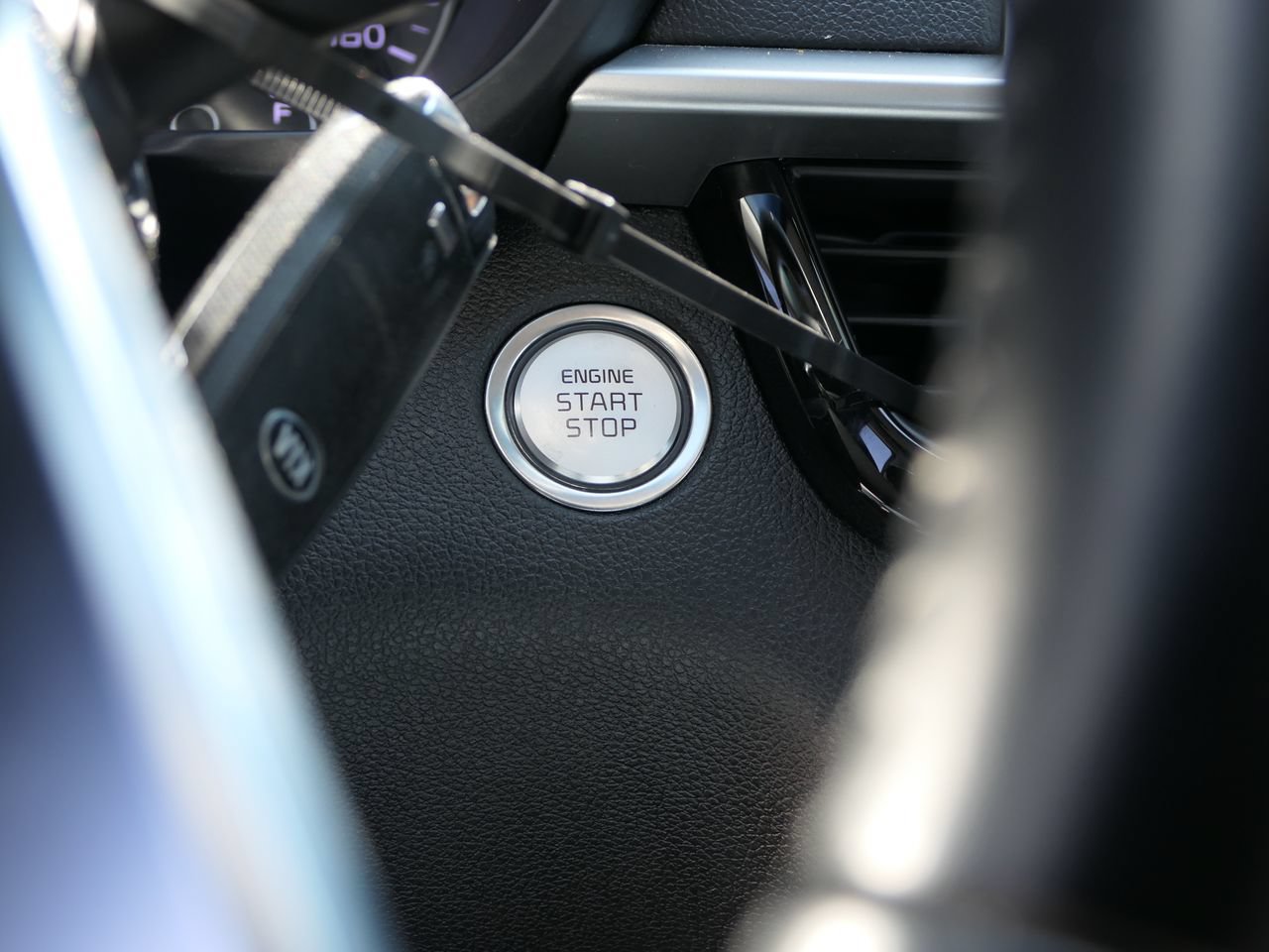 Used 2020 Kia Optima S FWD image 19