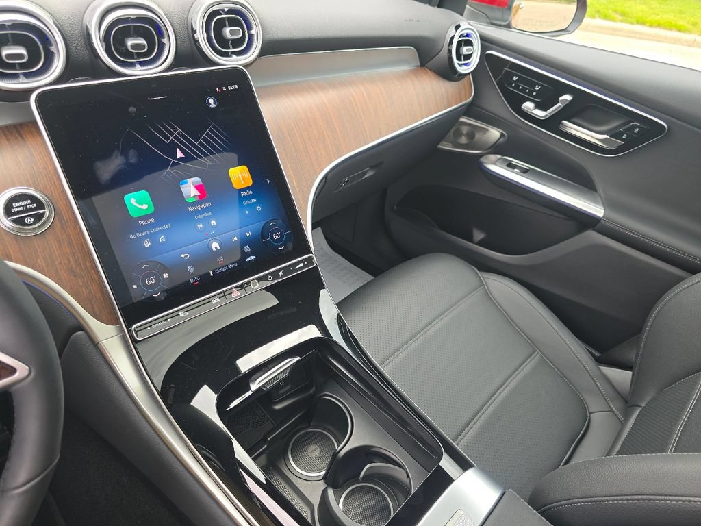 Certified 2026 Mercedes-Benz GLC 300 4MATIC image 32