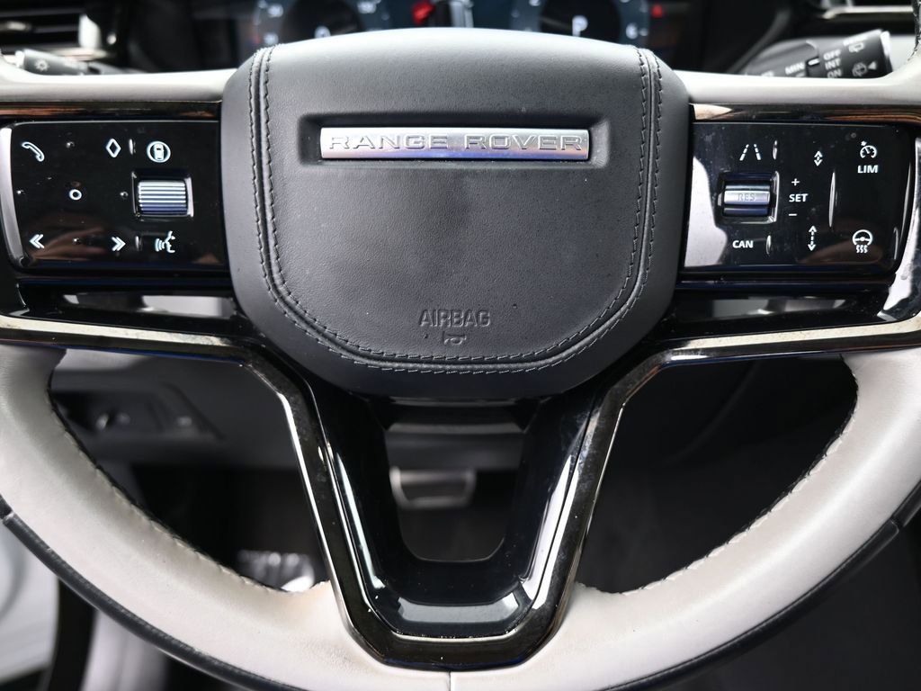 Used 2025 Land Rover Range Rover Velar Dynamic SE image 29