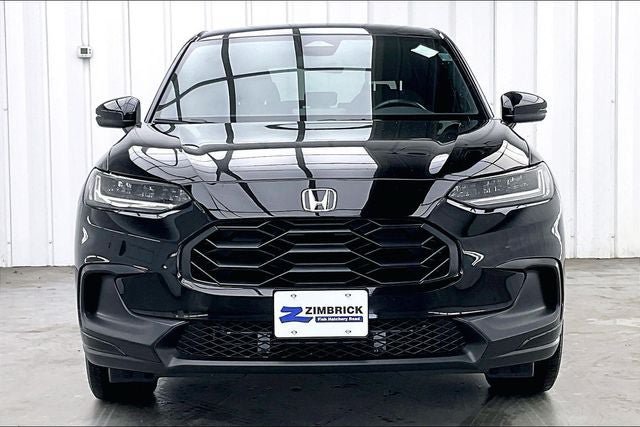 Used 2025 Honda HR-V Sport image 3