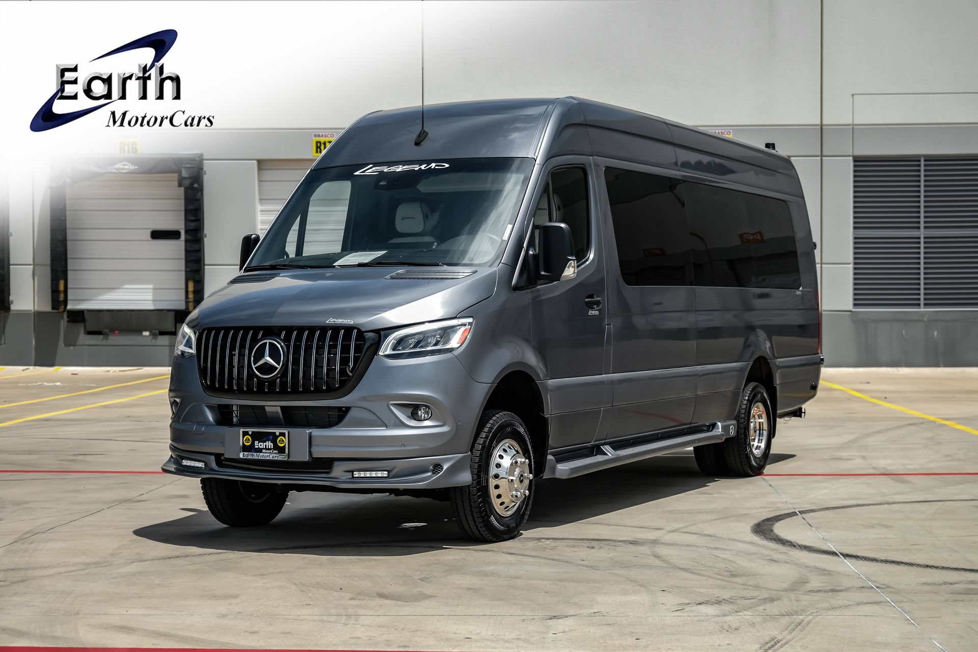 Used 2023 Mercedes-Benz Sprinter 3500 image 1