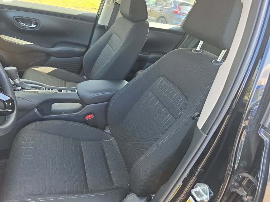 Used 2024 Honda HR-V LX image 10