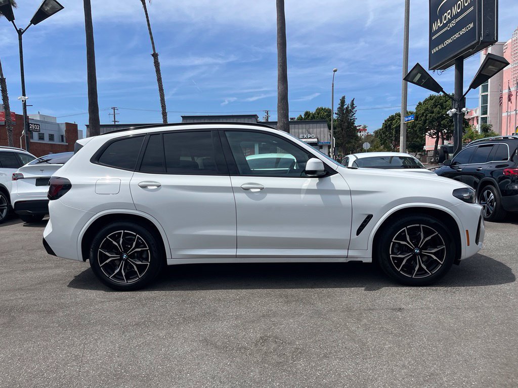 Used 2024 BMW X3 sDrive30i w/ M Sport Package RWD image 4