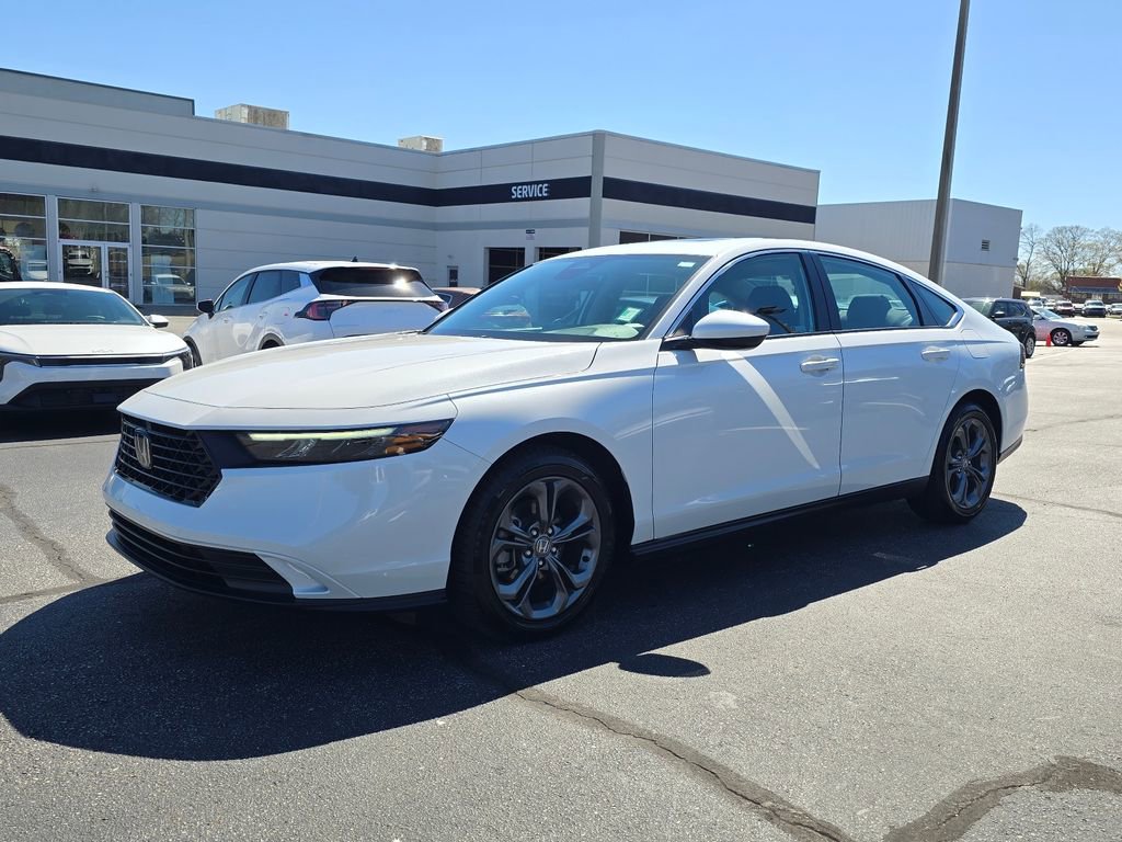 Used 2023 Honda Accord EX image 7