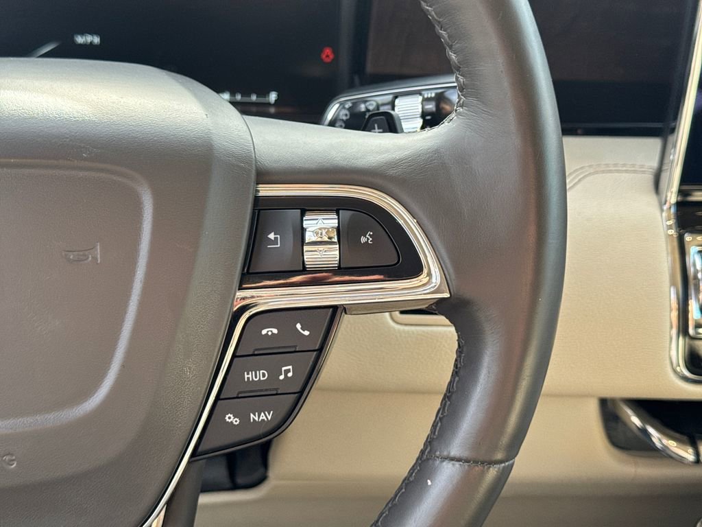 Used 2019 Lincoln Navigator Reserve w/ Cargo Package image 27