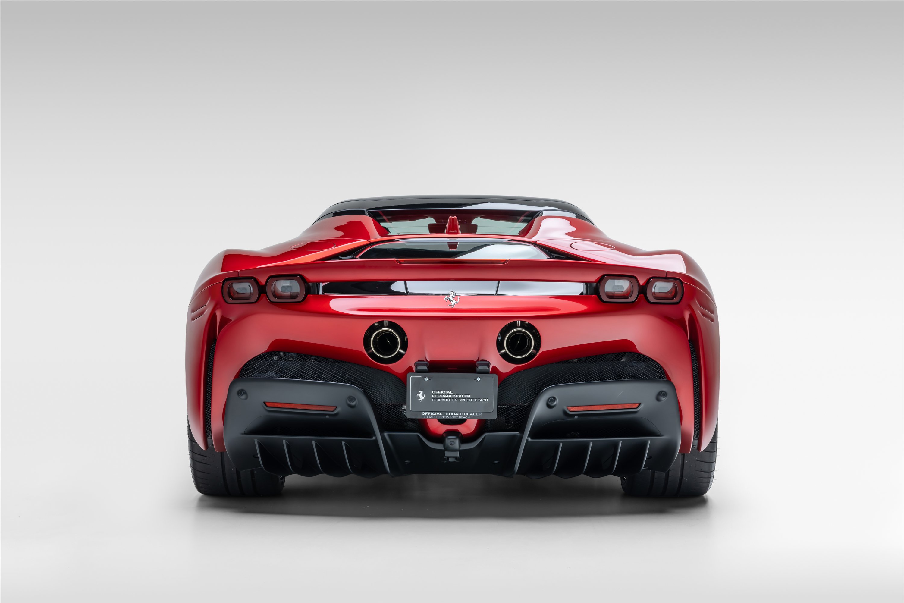 Certified 2025 Ferrari SF90 Spider AWD/4WD image 6
