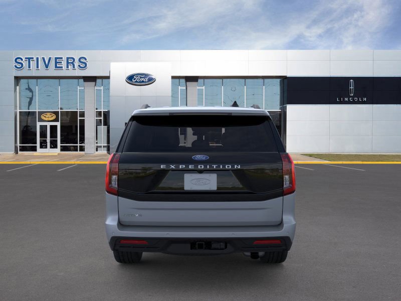 New 2026 Ford Expedition Active image 6