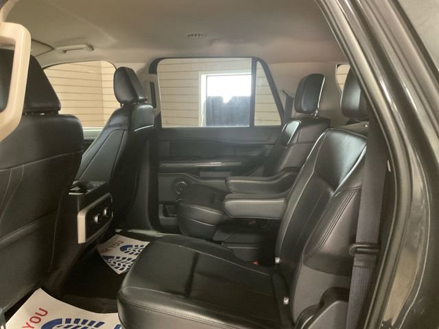 Used 2023 Ford Expedition Max XLT image 10
