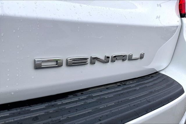 Used 2023 GMC Yukon XL Denali w/ LPO, Floor Liner Package image 32