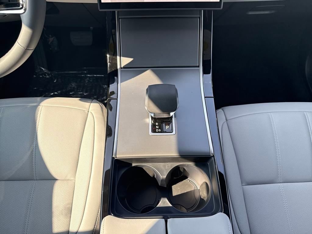 New 2026 Land Rover Range Rover Evoque S image 24