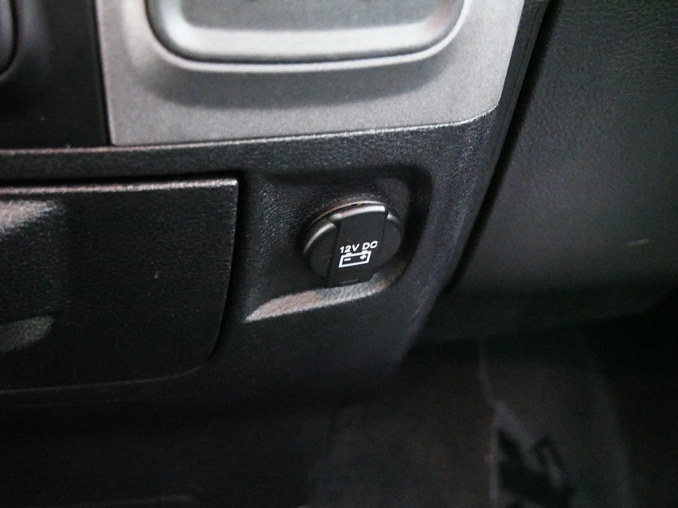 Used 2016 RAM 1500 Express AWD/4WD image 32