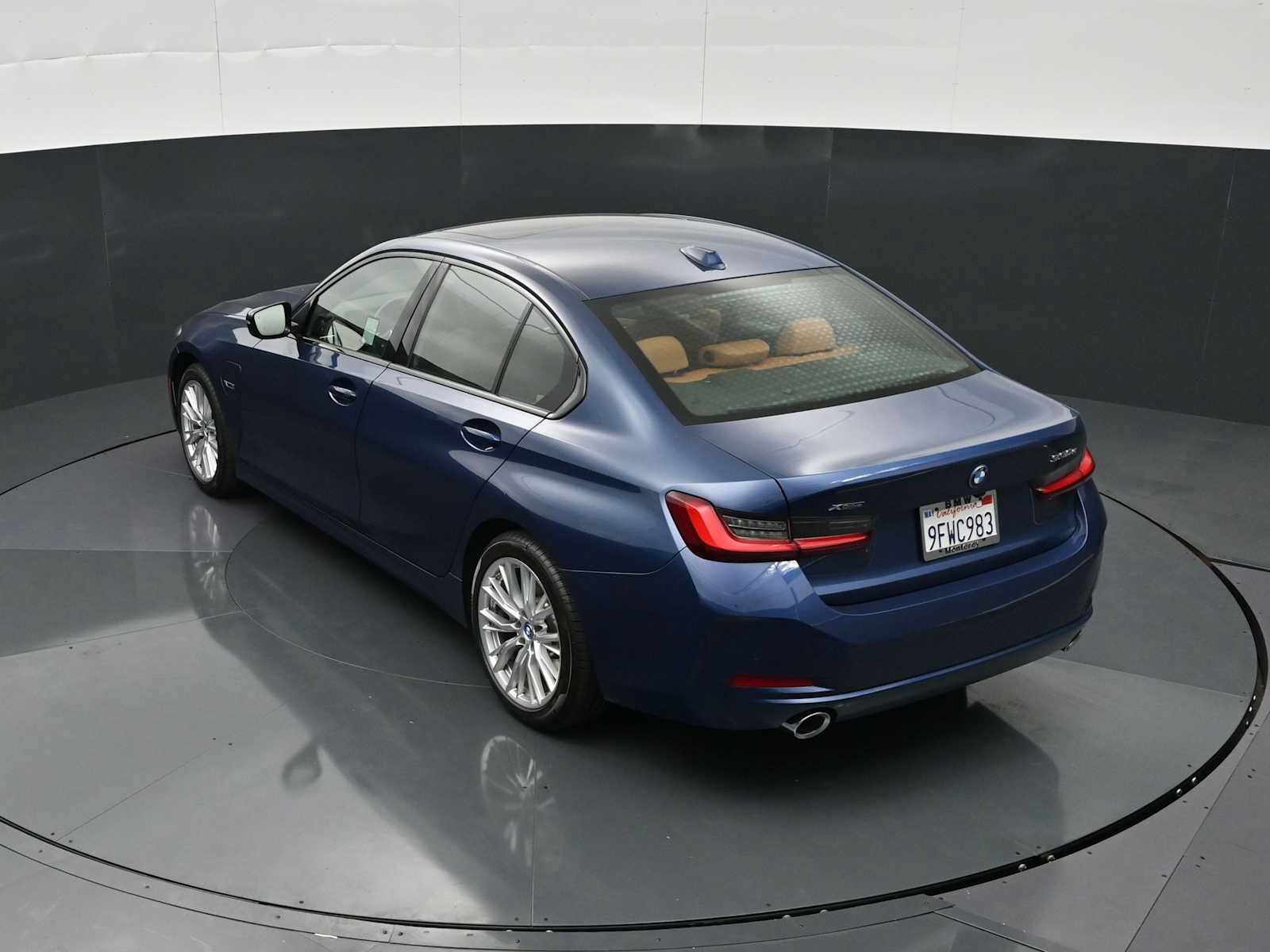 Used 2023 BMW 330e xDrive w/ Driving Assistance Package AWD/4WD image 23