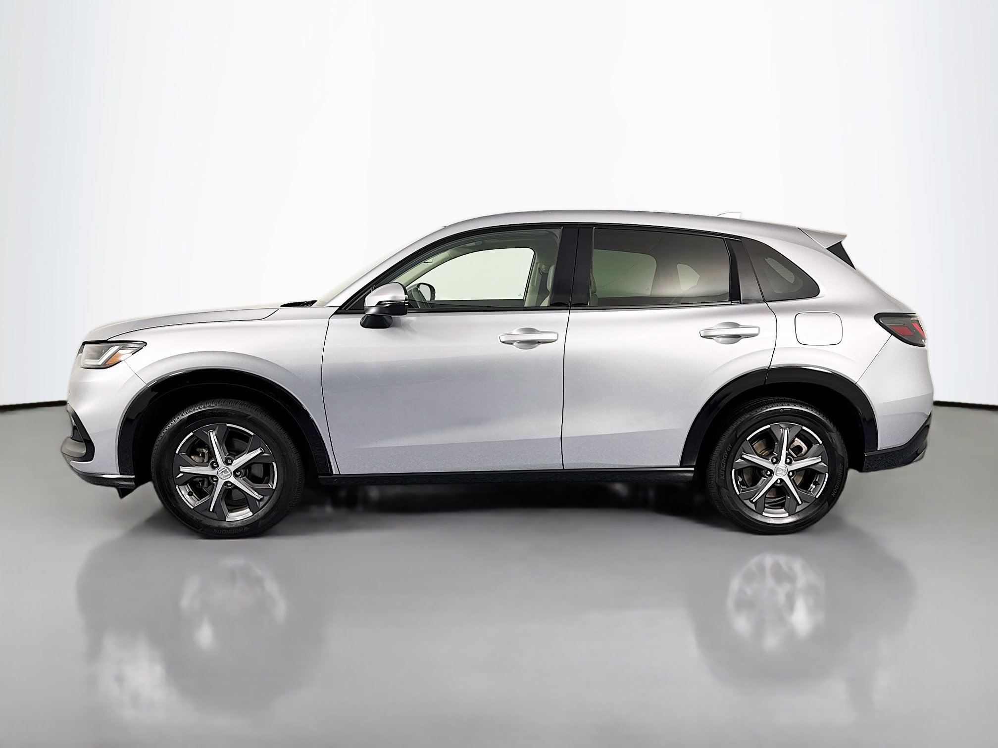Certified 2024 Honda HR-V EX-L image 8