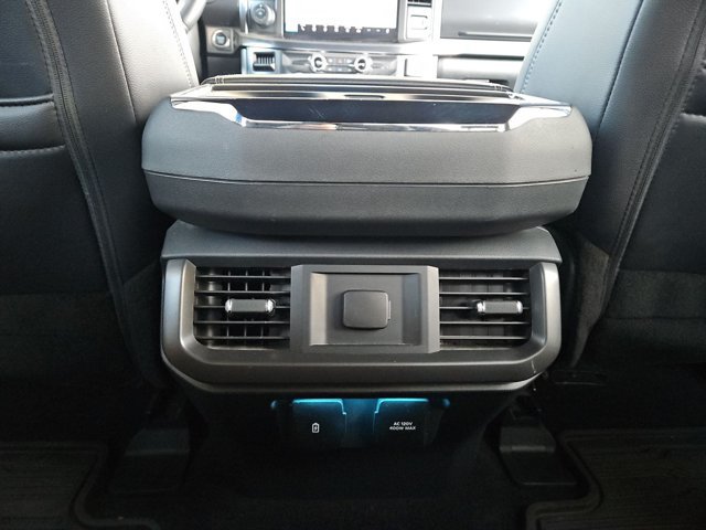 Used 2025 Ford F150 Lariat AWD/4WD image 17