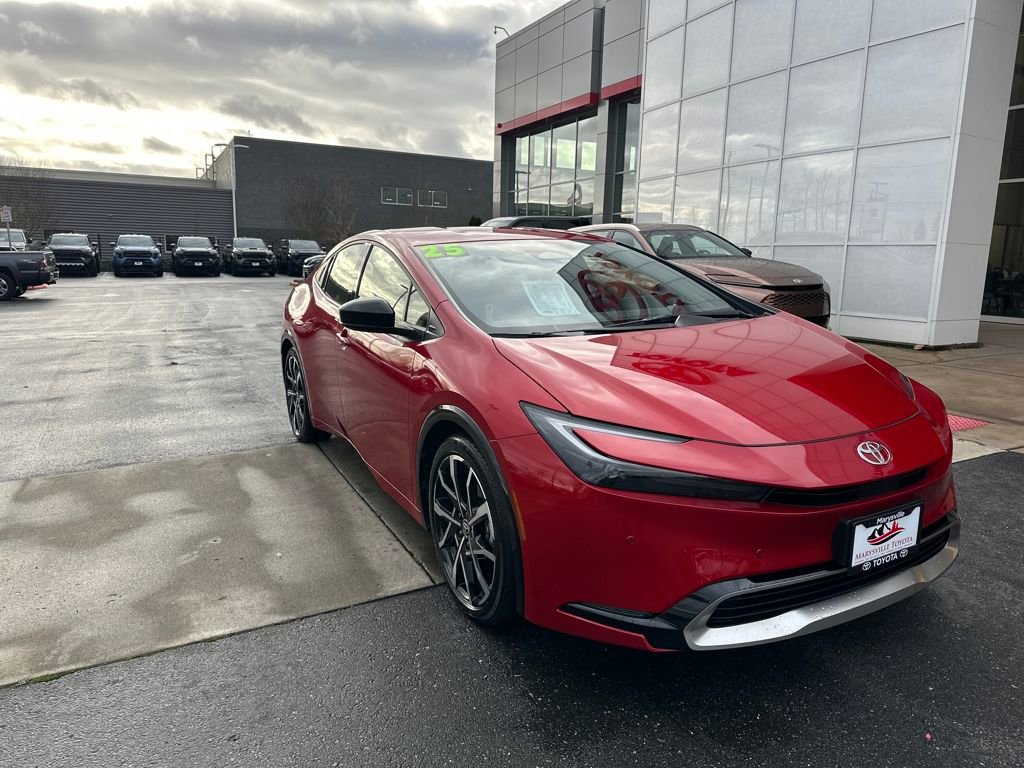 Certified 2025 Toyota Prius Plug-In Hybrid image 1