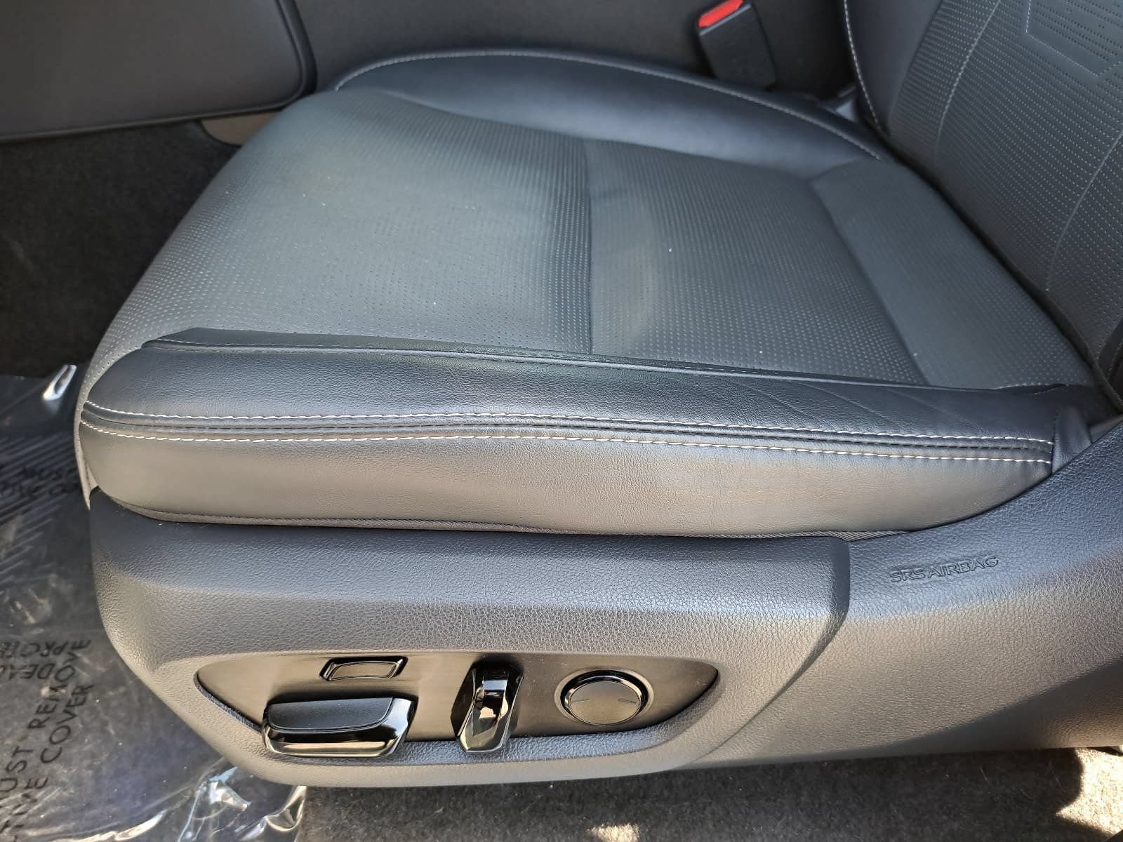 Used 2024 Lexus GX 550 w/ Cold Area Package AWD/4WD image 32