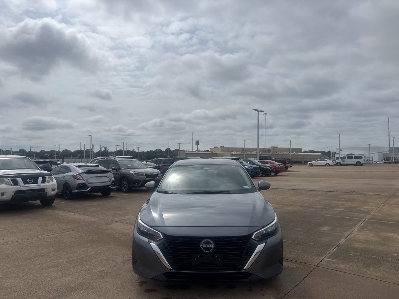 Certified 2025 Nissan Sentra SV w/ All-Weather Package FWD image 4