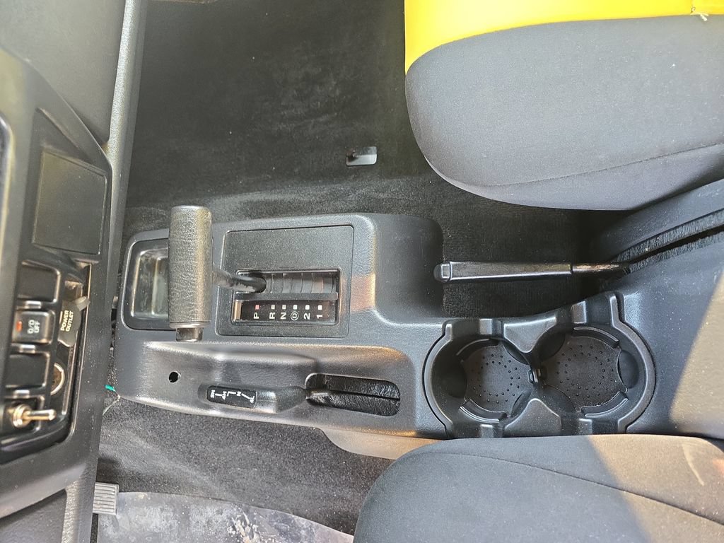 Used 2004 Jeep Wrangler 4WD image 20
