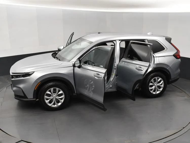 Used 2025 Honda CR-V LX image 7