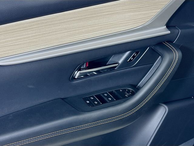 New 2025 MAZDA CX-90 Plug-In Hybrid w/ Preferred image 17