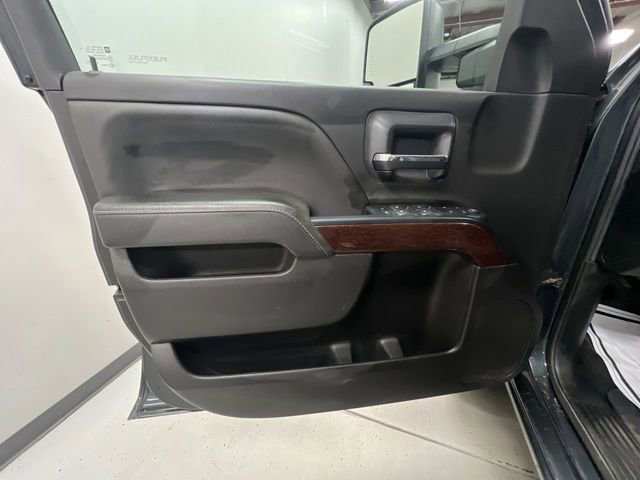 Used 2019 GMC Sierra 2500 SLE w/ SLE Preferred Package AWD/4WD image 20