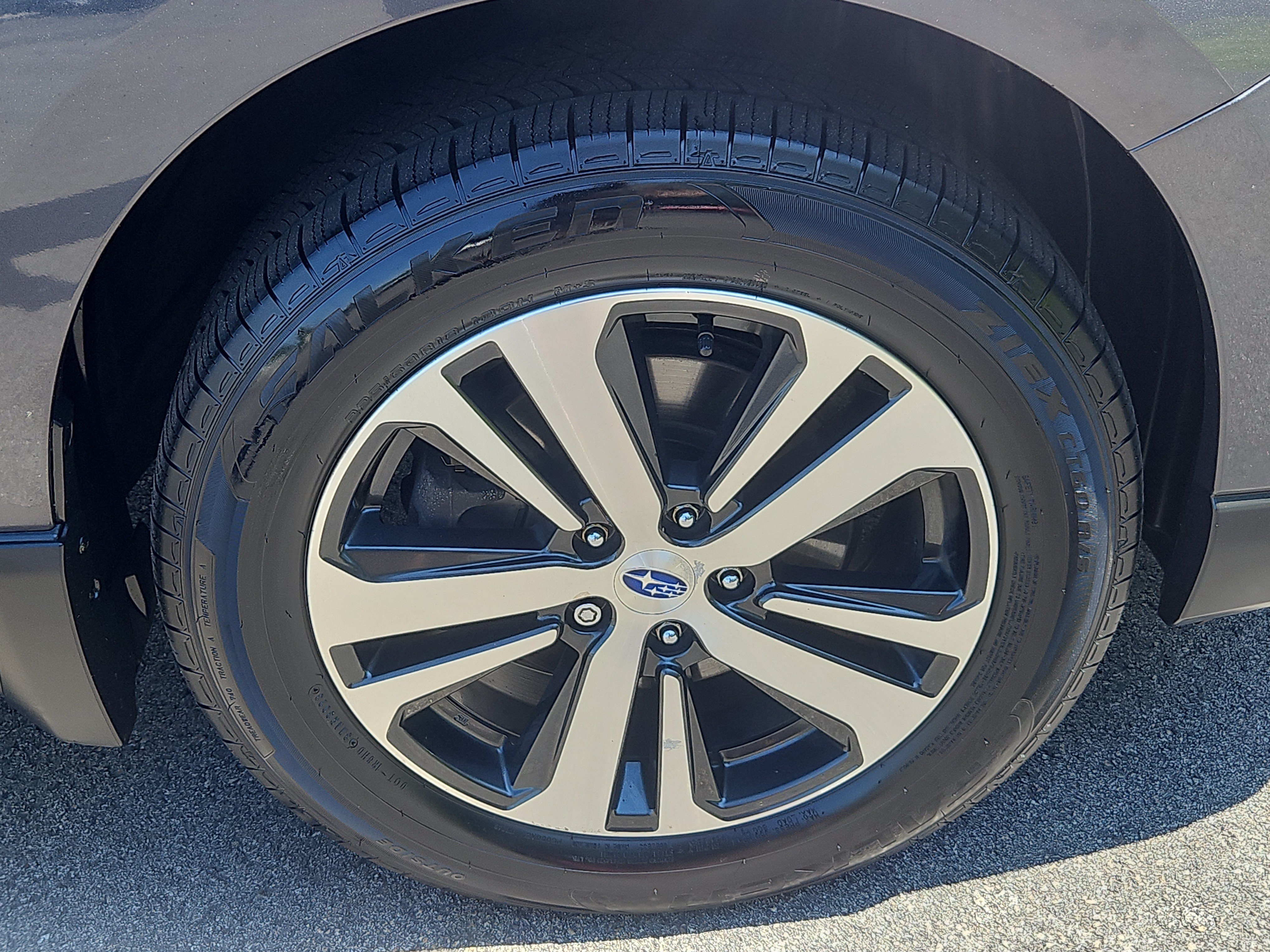 Used 2019 Subaru Outback 2.5i Limited AWD/4WD image 32