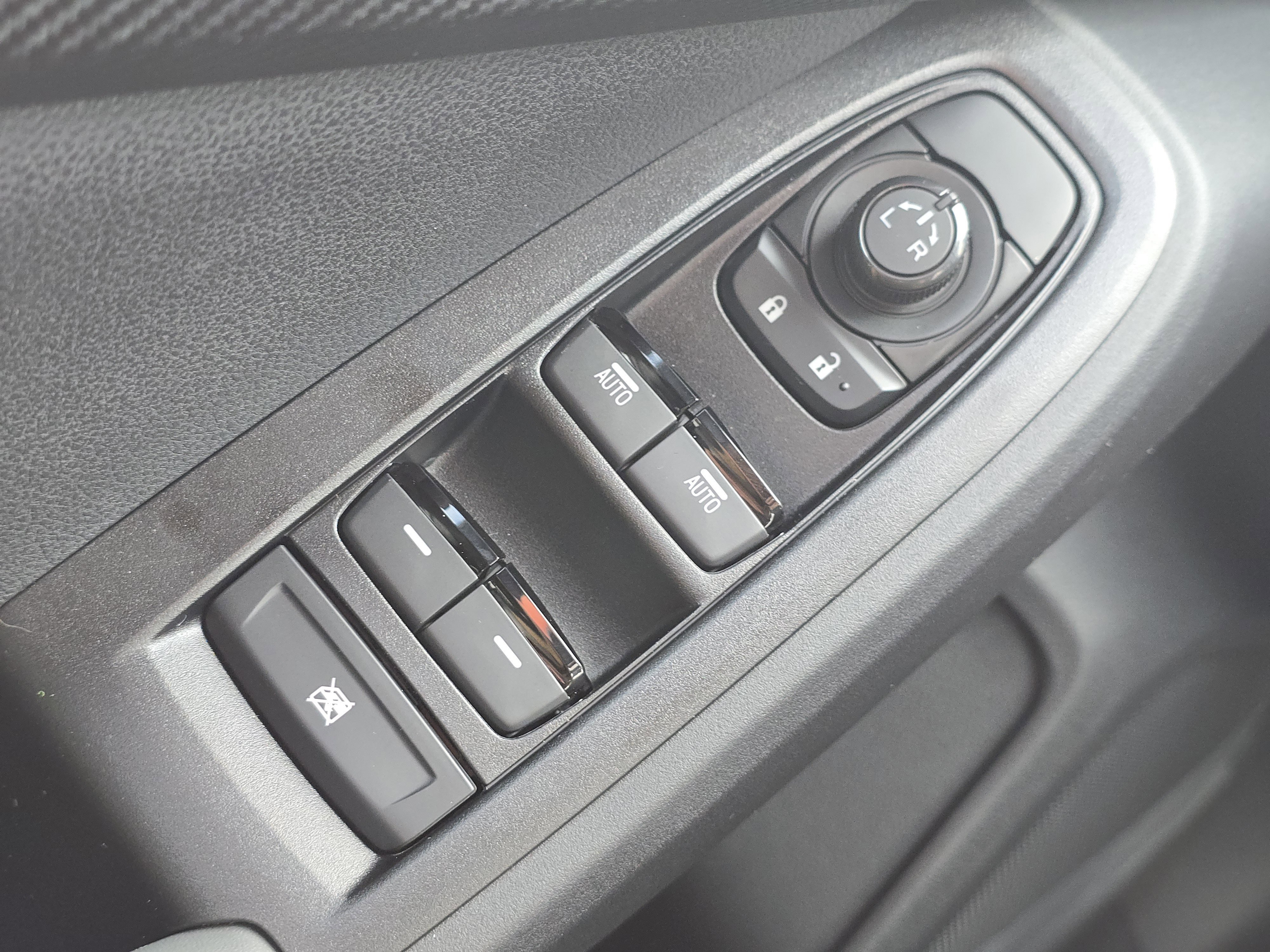 New 2025 Subaru Crosstrek 2.5i Sport image 24