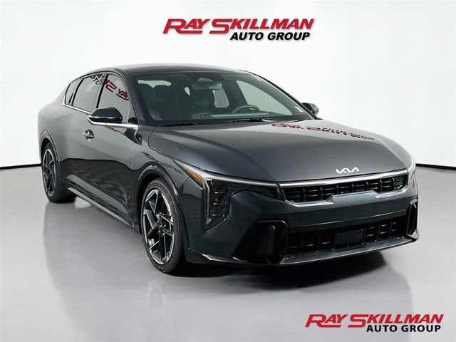 Used 2025 Kia K4 GT-Line w/ GT-Line Premium Package FWD image 1