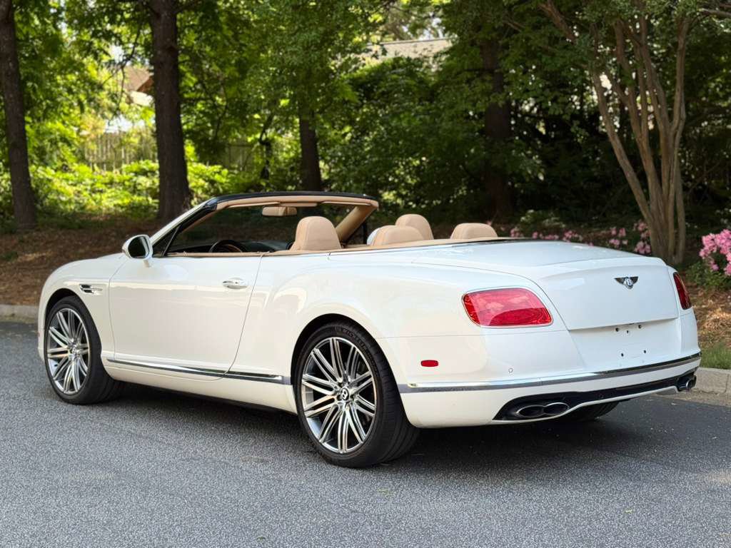 Used 2016 Bentley Continental GT AWD/4WD image 2