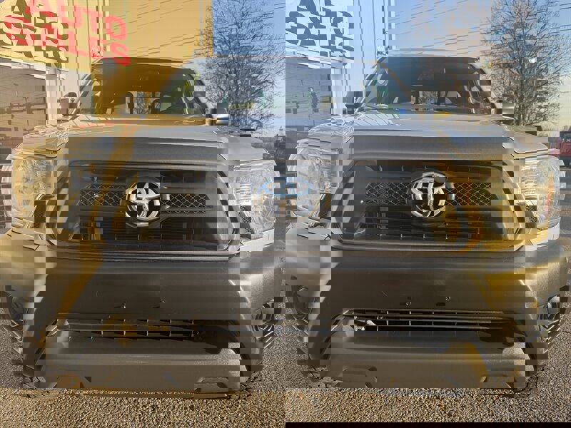 Used 2013 Toyota Tacoma 4x4 Access Cab V6 image 4