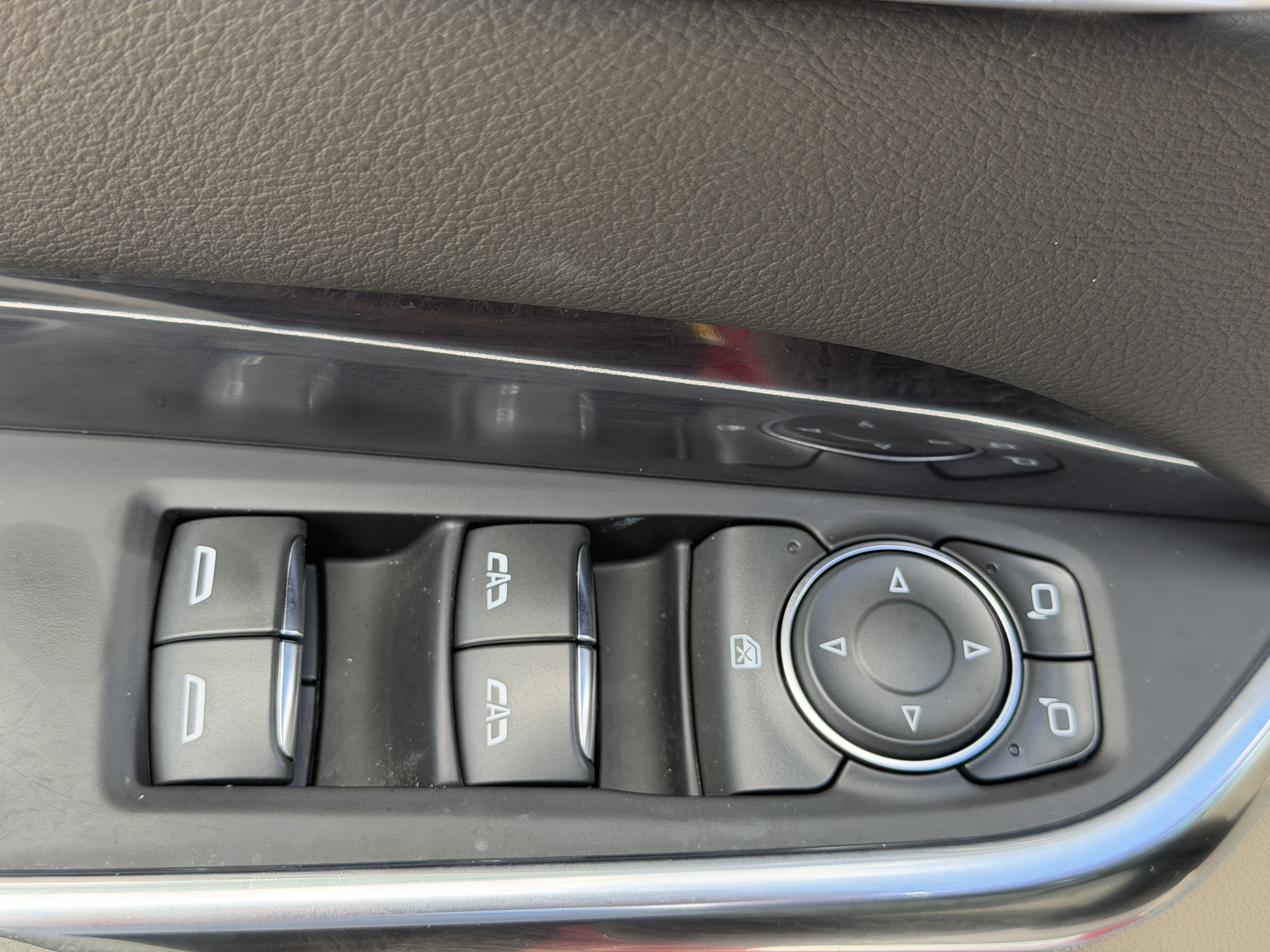 Used 2020 Cadillac XT4 Luxury FWD image 17