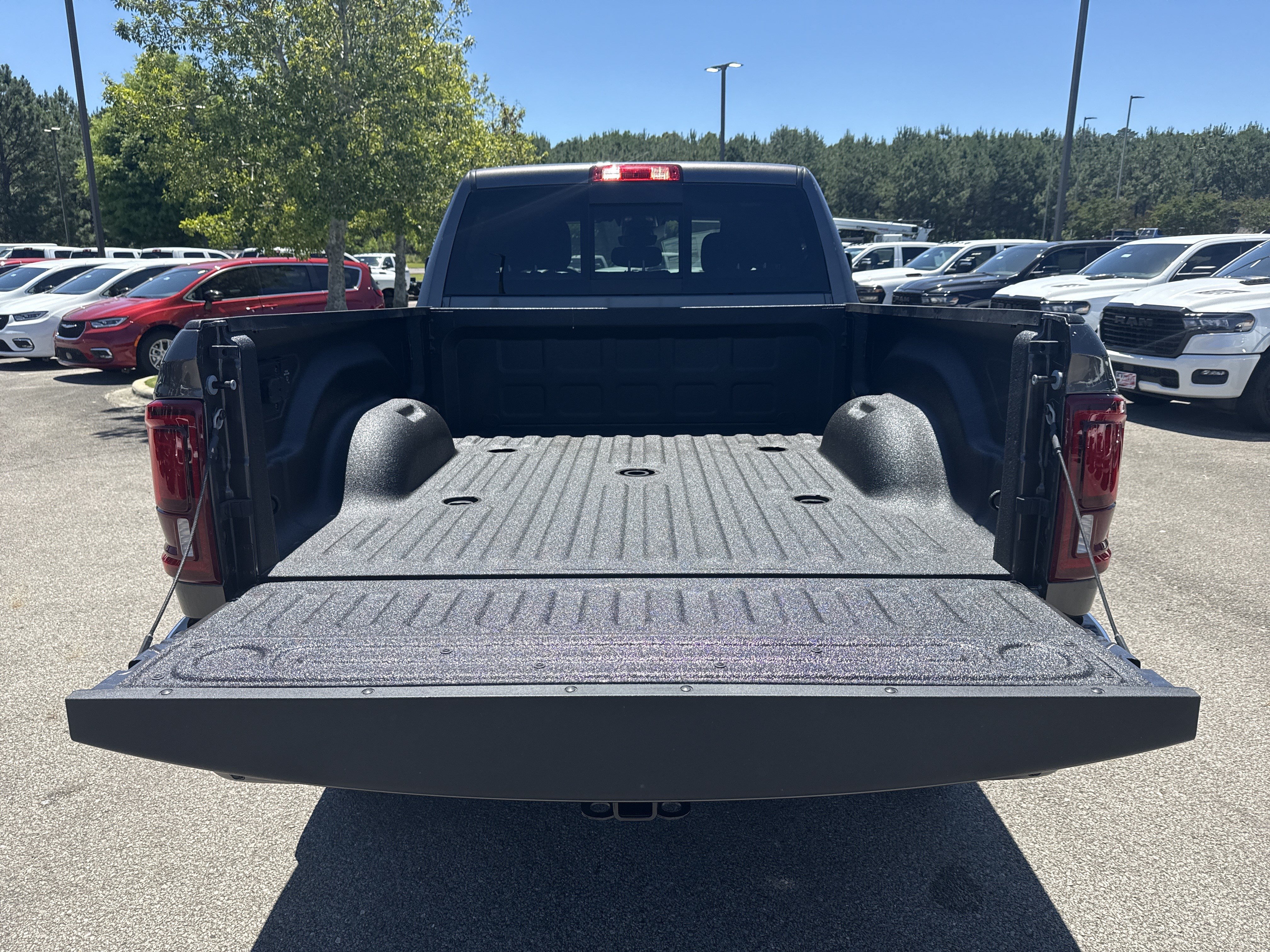 New 2026 RAM 2500 Big Horn AWD/4WD image 19
