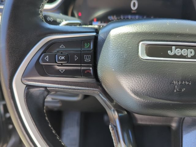 Used 2021 Jeep Grand Cherokee L Laredo w/ Luxury Tech Group I AWD/4WD image 12