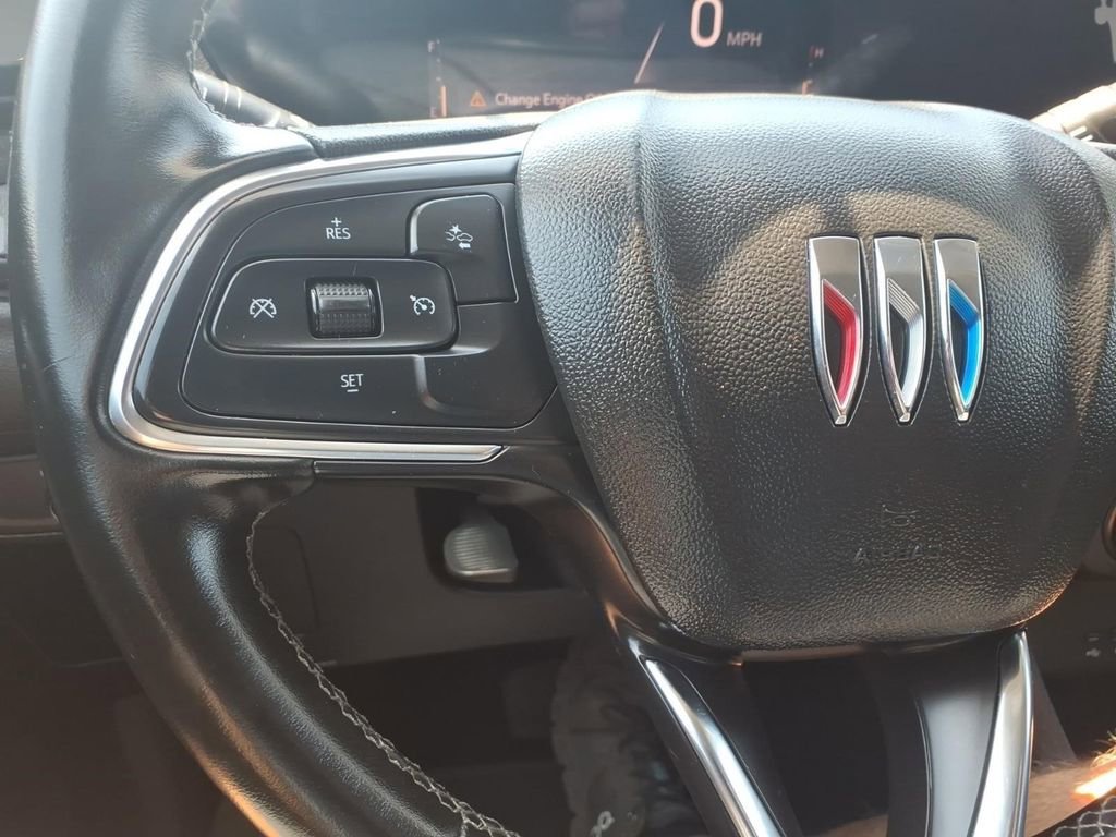 Used 2024 Buick Encore GX Preferred FWD image 18