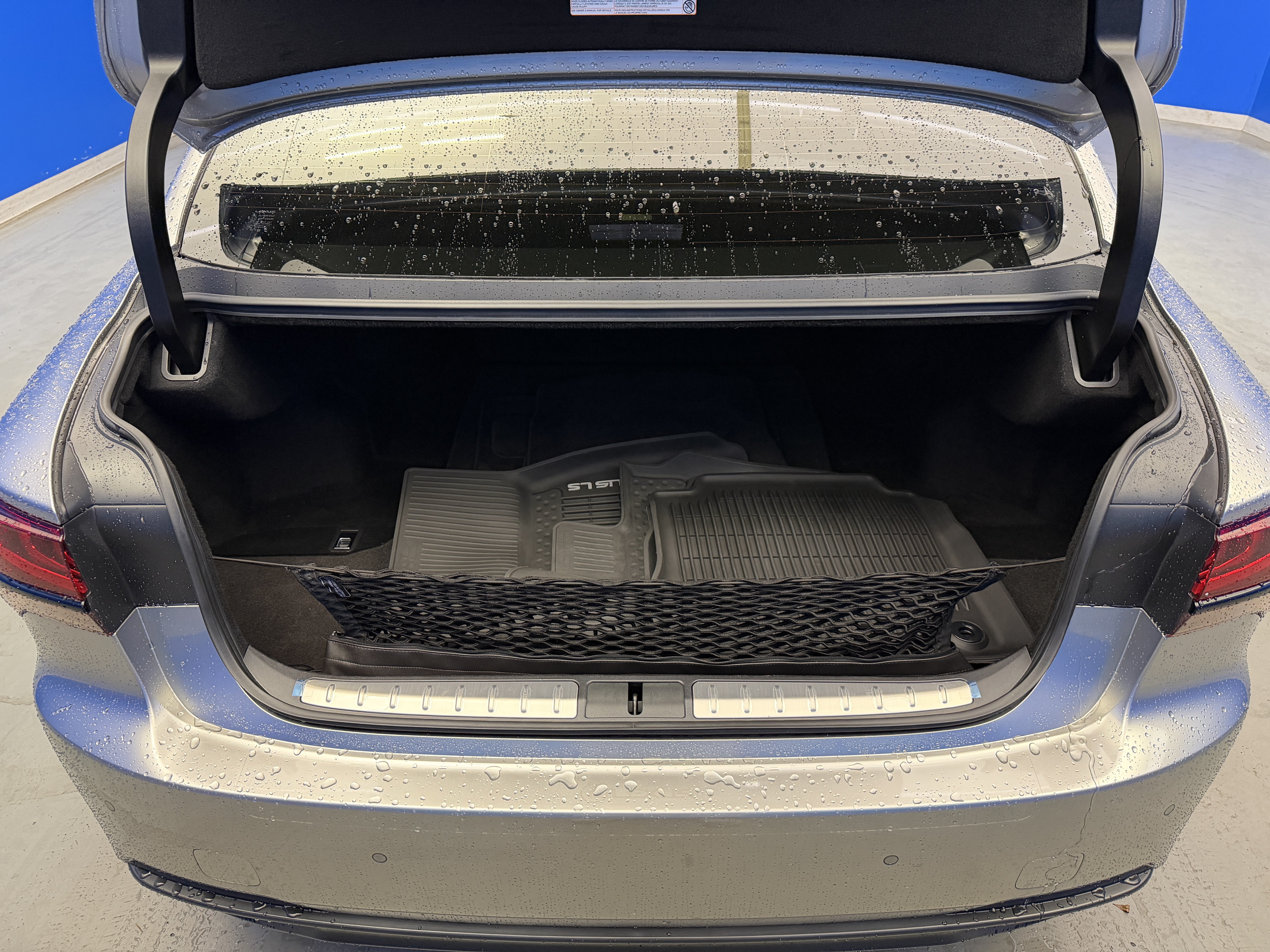 Used 2021 Lexus LS 500 w/ Interior Upgrade Package RWD image 27