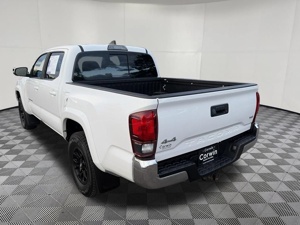 Used 2019 Toyota Tacoma SR5 AWD/4WD image 7