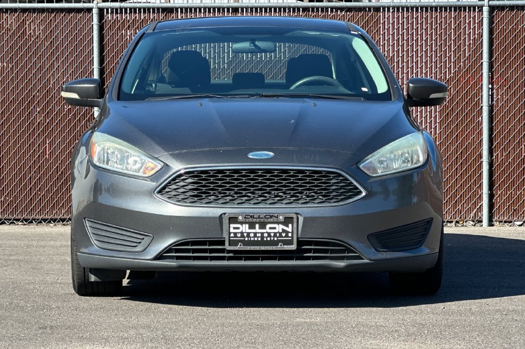 Used 2015 Ford Focus SE FWD image 12