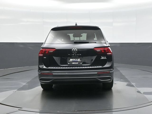 Used 2022 Volkswagen Tiguan SE AWD/4WD image 6