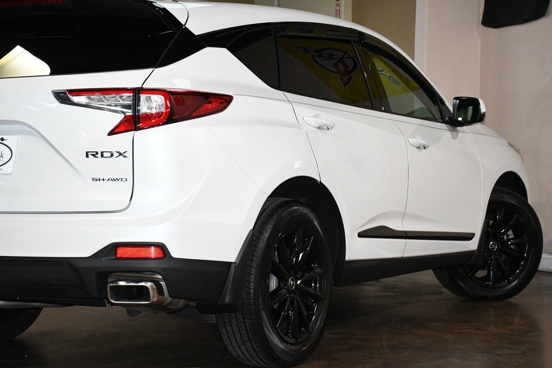 Used 2025 Acura RDX SH-AWD image 56