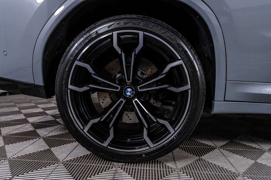 Used 2024 BMW X4 M w/ Competition Package image 39