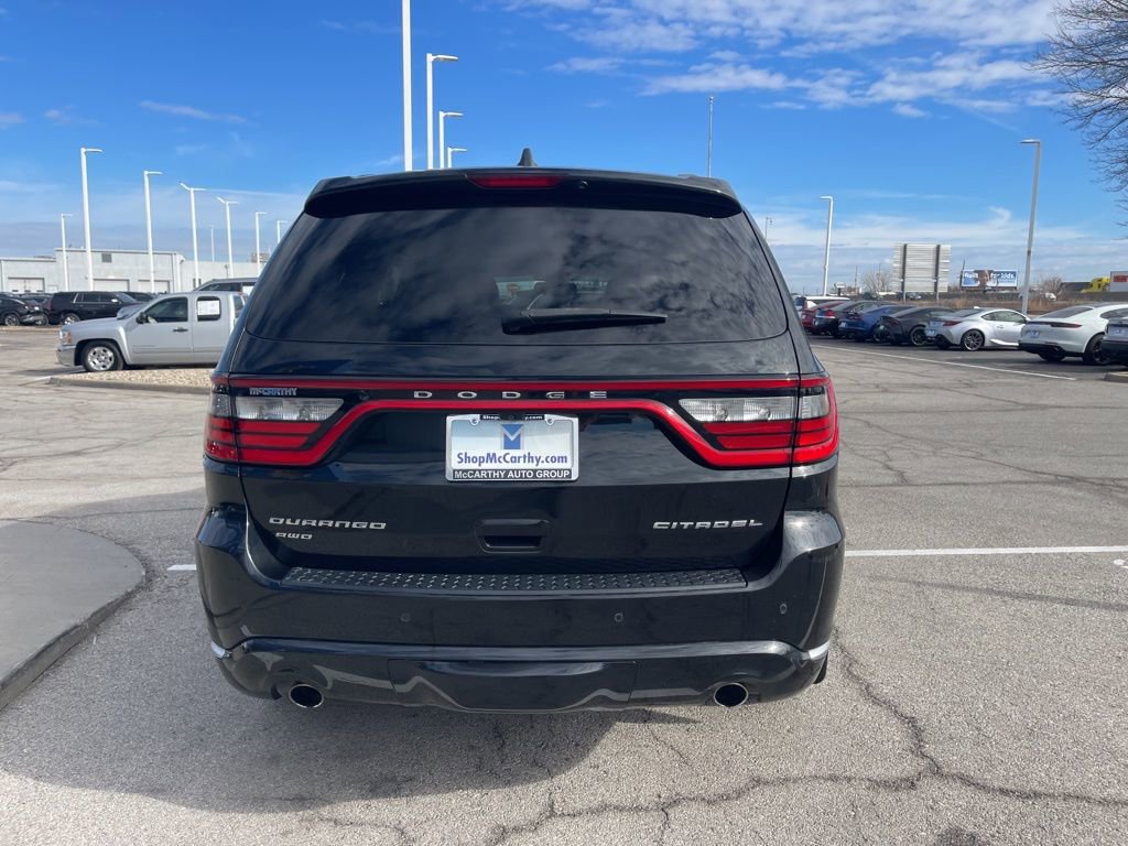 Used 2016 Dodge Durango Citadel image 4