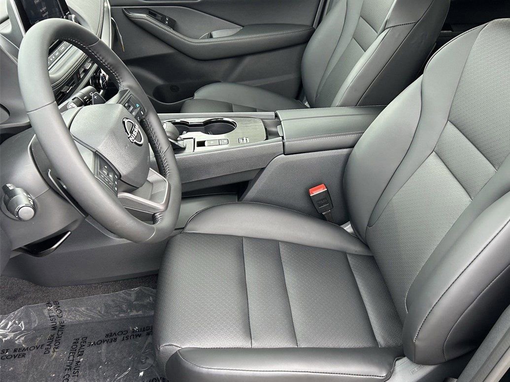 New 2026 Nissan Rogue SV image 27