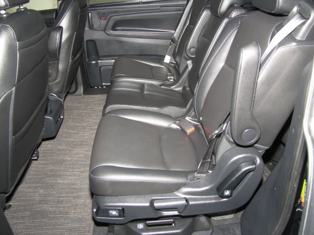 Used 2023 Honda Odyssey Touring image 13