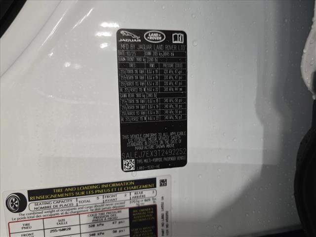 New 2026 Land Rover Defender 110 S image 9